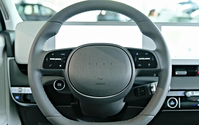 Hyundai IONIQ 5 cena 258714 przebieg: 8, rok produkcji 2024 z Radomsko małe 781